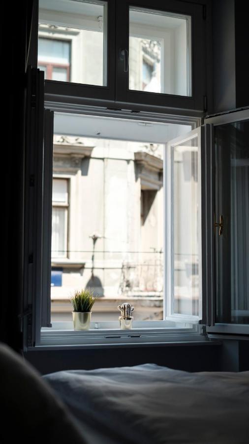 Mint Boutique Studio Apartments 2 Загреб Екстериор снимка